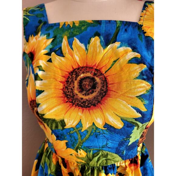 Retrolicious Size Small Sunflower Dress With Pockets - Picture 2 of 4